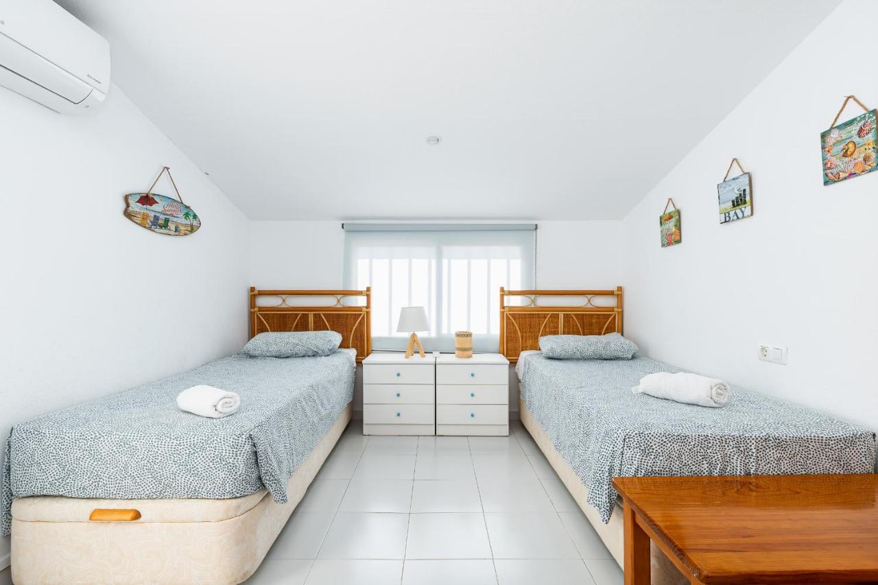 Bungalow Sunrise Europa 또레비에하 외부 사진