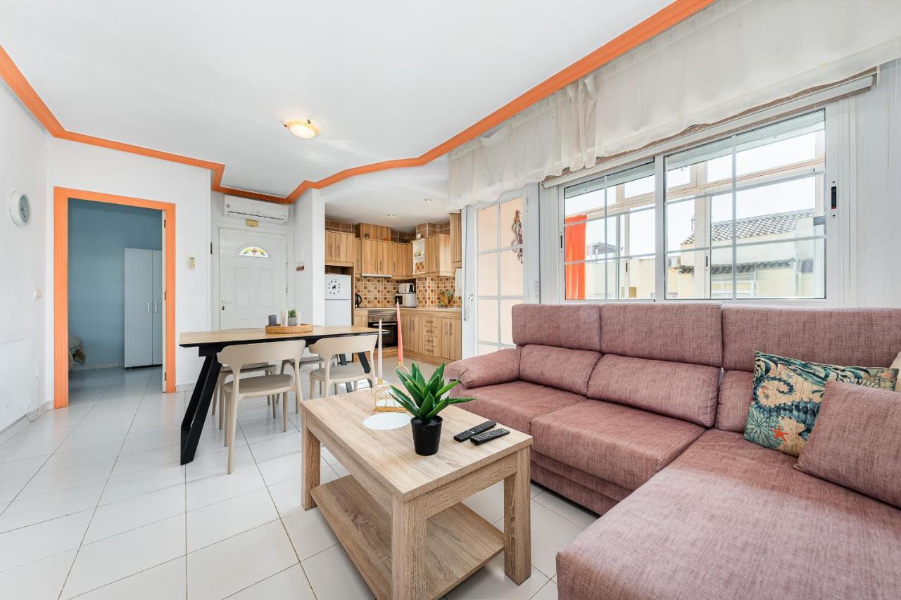 Bungalow Sunrise Europa 또레비에하 외부 사진